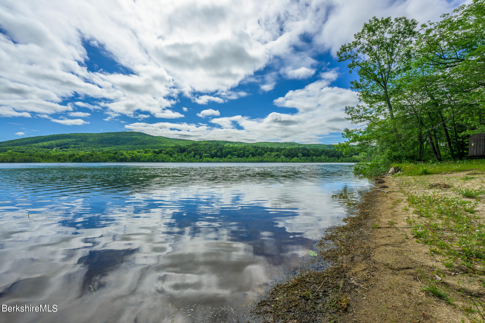 a view of lake from a yard