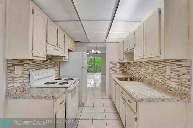 $1,800 | 2900 Northwest 48th Terrace, Unit 415 | Lauderdale Lakes West Gate