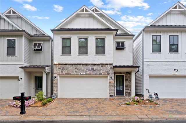 $595,000 | 756 Stickley Oak Way | The Village at Towne Lake