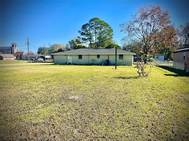 $197,000 | 204 2nd Street | Stowell