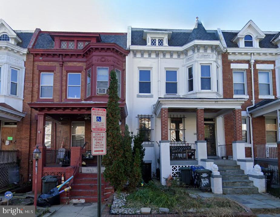 a front view of multiple houses