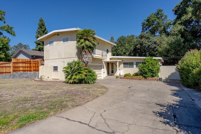 $489,900 | 4253 De Costa Avenue | Arcade Village