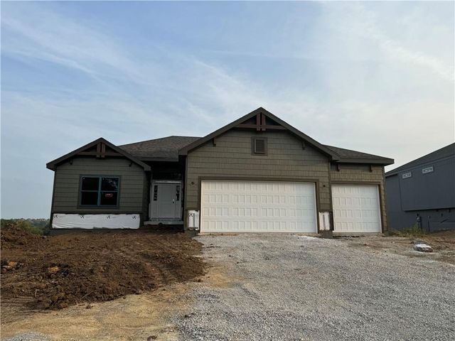 $555,900 | 16700 Northwest 124th Street | Carroll Township - Platte County