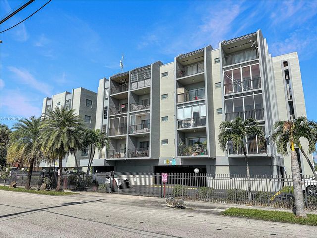 $2,500 | 305 West 68th Street, Unit 416 | Hialeah