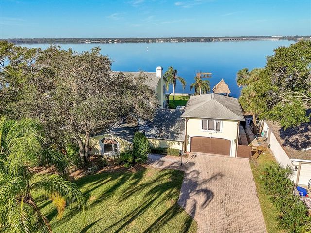 $1,300,000 | 412 Shore Drive East | Oldsmar