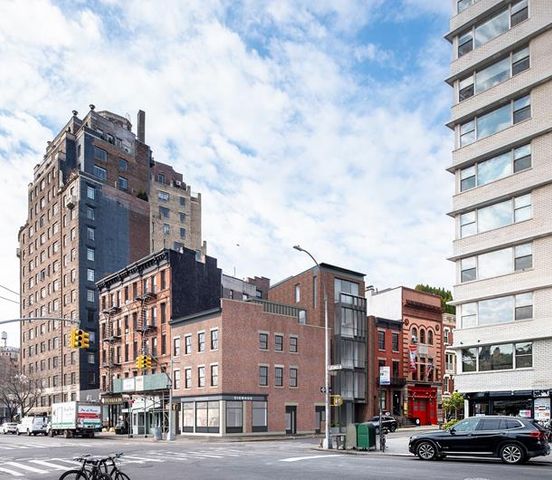 $7,500,000 | 21 Greenwich Avenue | West Village