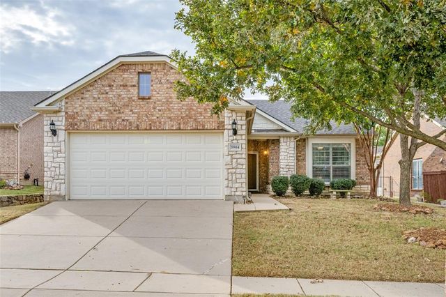 $369,900 | 3904 Stone Oak Boulevard | Oakmont