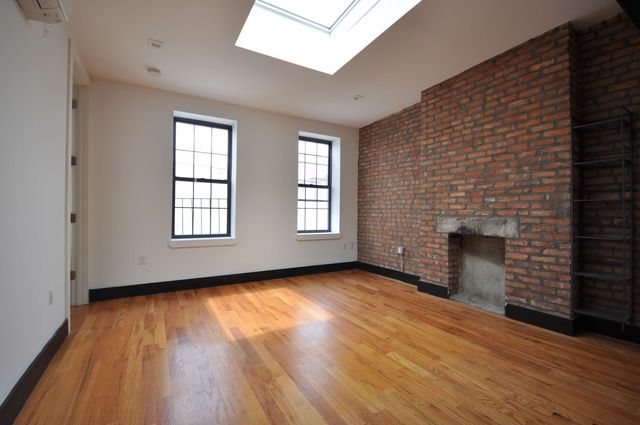 $3,995 | 298 Humboldt Street, Unit 4R | Williamsburg