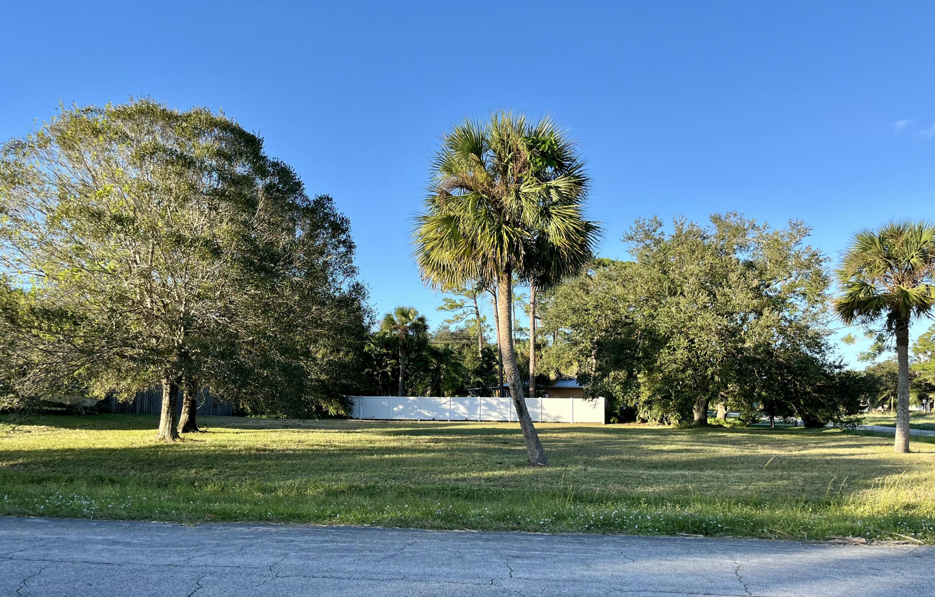 a view of a basketball court