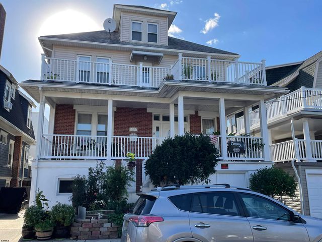 $1,200,000 | 18 South Jackson Avenue | Lower Chelsea