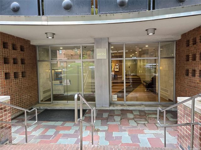 $378,000 | 35-50 85th Street, Unit 7K | Jackson Heights