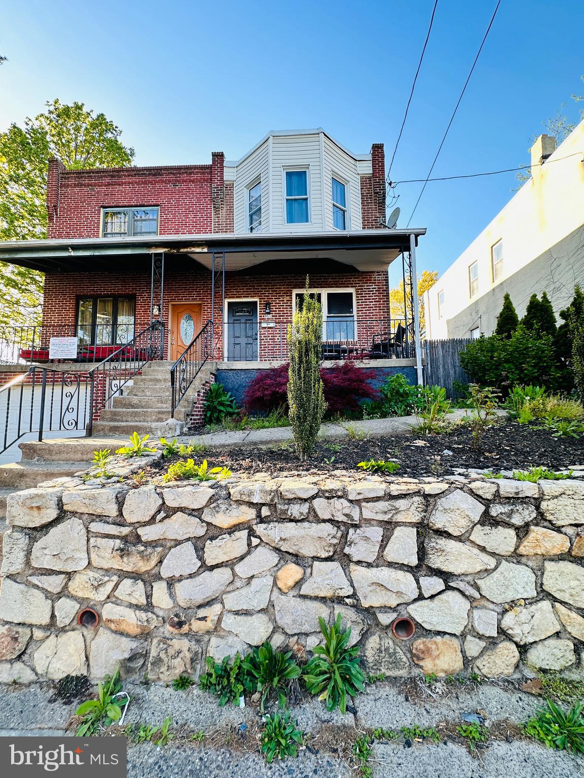 a view of house with outdoor space