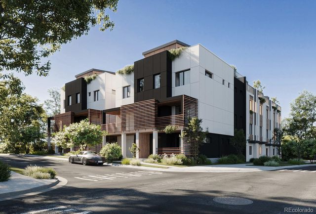 $3,100 | 2105 South Galapago Street, Unit 2 | Overland