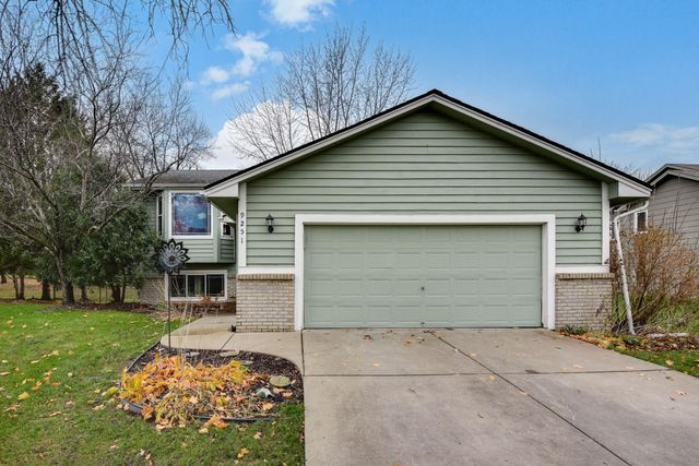 $379,999 | 9251 Xenium Lane North | Maple Grove