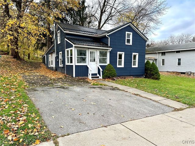 $129,900 | 417 East Union Street | Newark