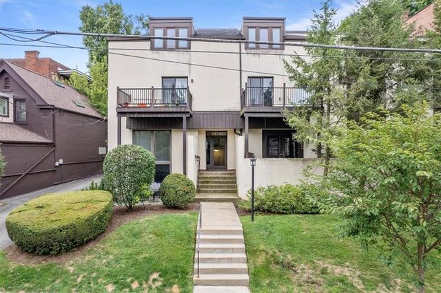 $345,000 | 5930 Howe Street, Unit 203 | Shadyside