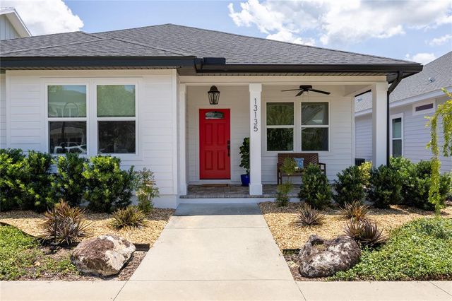 $599,999 | 13135 Southwest 8th Lane