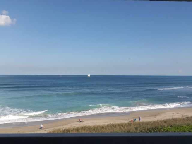 $3,000 | 9960 South Ocean Drive, Unit 502 | Hutchinson Island South