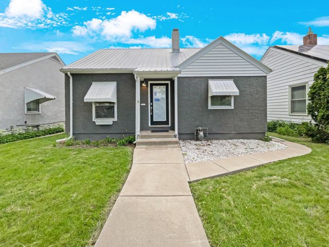 $275,000 | 1127 Van Buren Avenue | Hamline-Midway