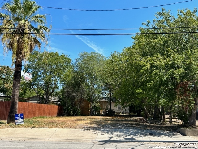 a view of a outdoor space