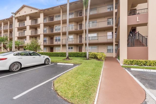 $289,000 | 13105 Southwest 16th Court, Unit 112L | Century Village