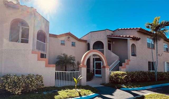 $2,450 | 365 Southwest 86th Avenue, Unit 205 | Pembroke Pines