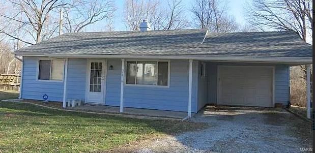 $1,000 | 216 Lucinda Drive | Fairview Heights