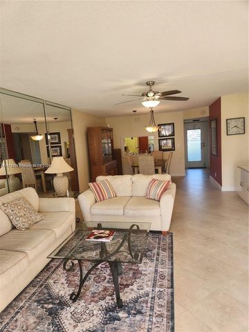 $1,800 | 2717 Florida Boulevard, Unit 124 | Delray Beach