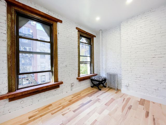 $6,995 | 213 East 10th Street, Unit 6 | East Village