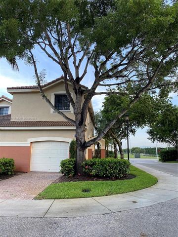 $3,499 | 3942 Mango Drive, Unit 3942 | Weston