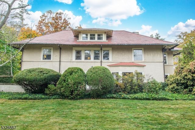 $1,250,000 | 100 Ridgewood Avenue | Glen Ridge