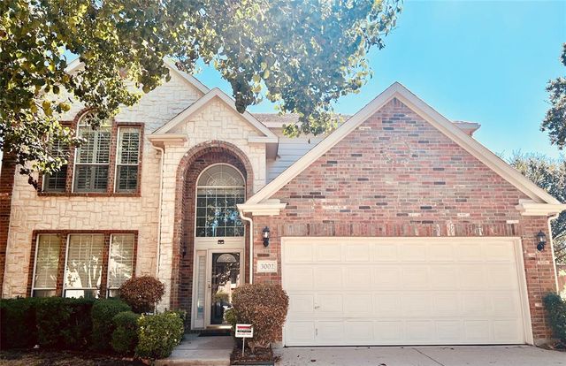 $3,200 | 3002 Honey Locust Drive | Euless