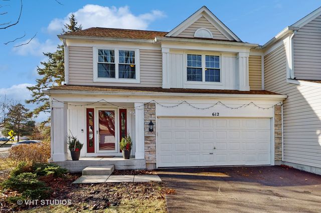 $389,900 | 612 Charter Hall | Palatine