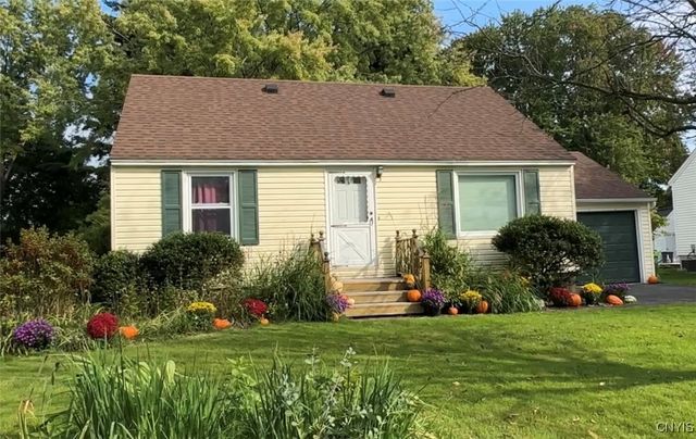 $209,900 | 312 Palmer Drive | North Syracuse