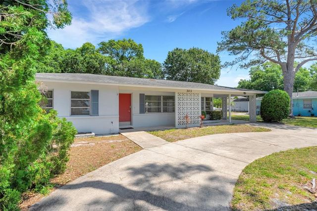 $460,000 | 303 Shore Drive West | Oldsmar