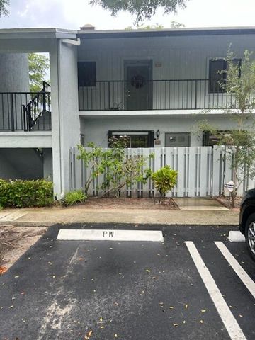 $279,000 | 2535 Southwest 22nd Avenue, Unit 101 | Delray Beach