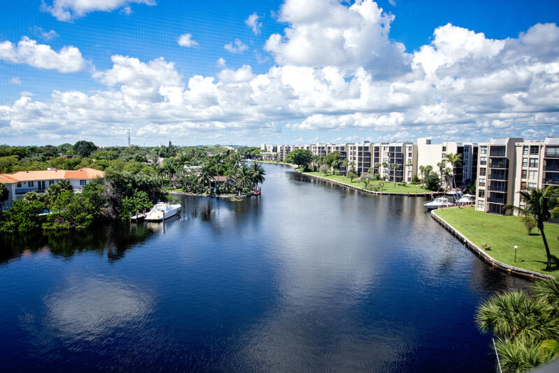 Stunning Canal View!