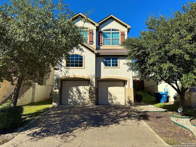 $2,050 | 21739 Andrews Garden | Stone Oak