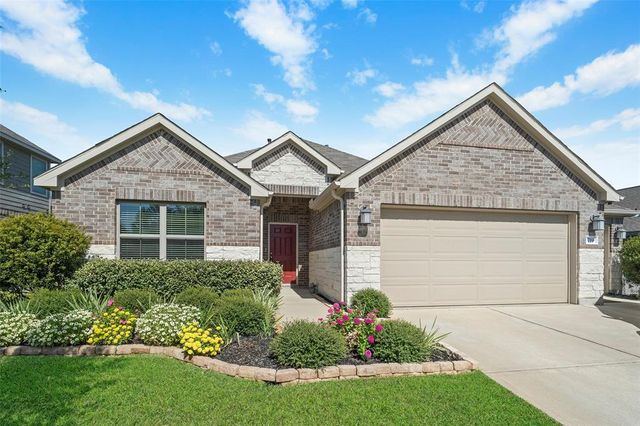 $319,000 | 719 Autumn Lake Lane | Magnolia