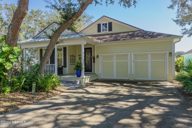 $725,000 | 600 Sun Down Circle | Seagrove St. Augustine Beach