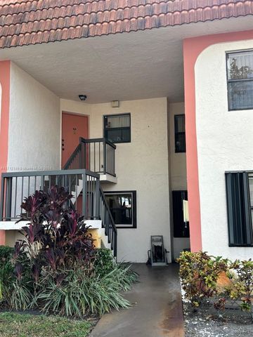 $250,000 | 852 Northeast 209th Street, Unit 102 | Ives Estates