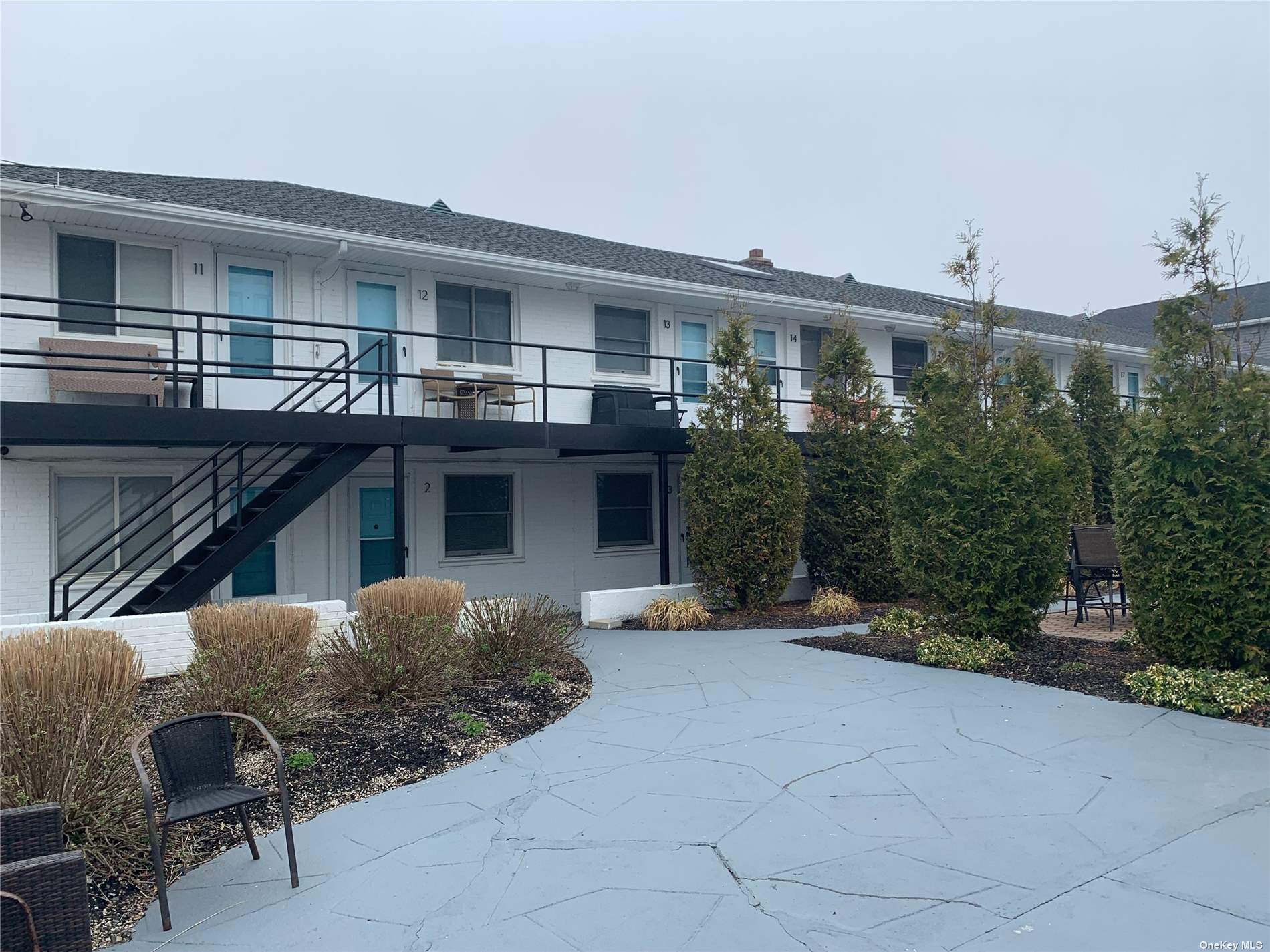 a house view with a outdoor space