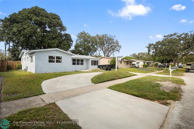 $650,000 | 5041 Southwest 94th Way | Cooper City