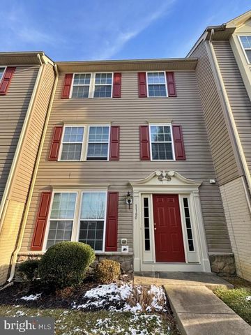 $1,695 | 1160 Blue Bird Lane | York Township - York County