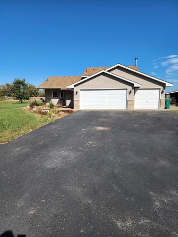 $359,850 | 14756 301st Avenue | Blue Hill Township - Sherburne County