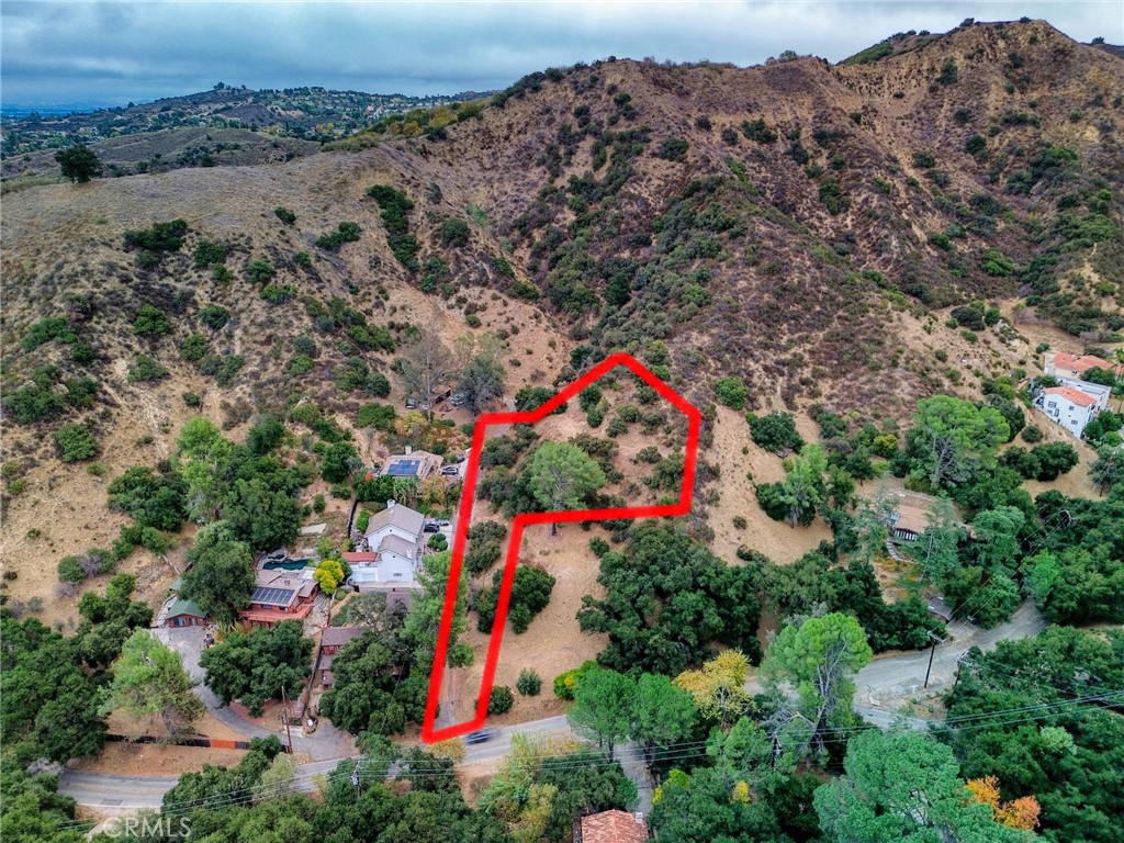 an aerial view of house with outdoor space