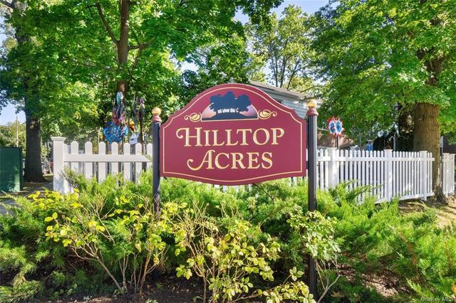 $205,000 | 106 Hilltop Acres, Unit 106 | Lincoln Park