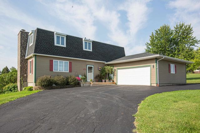 $264,900 | 520 South  | Scales Mound Township - Jo Daviess County