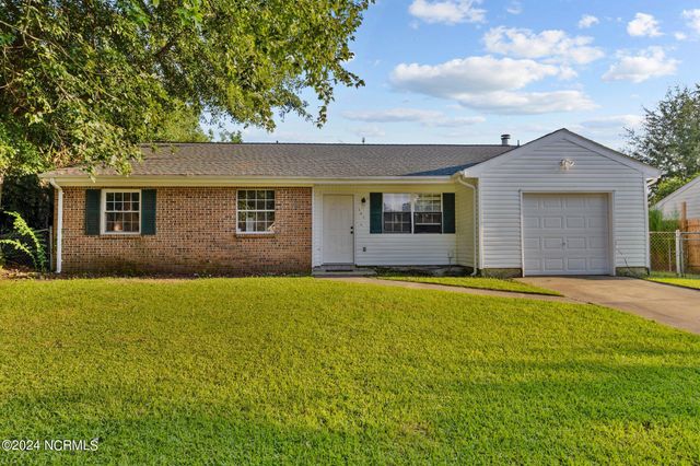 $219,900 | 107 Loblolly Court | Half Moon