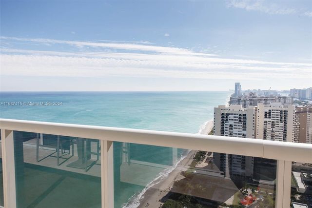 $1,550,000 | 1830 South Ocean Drive, Unit 3003 | Oceanside